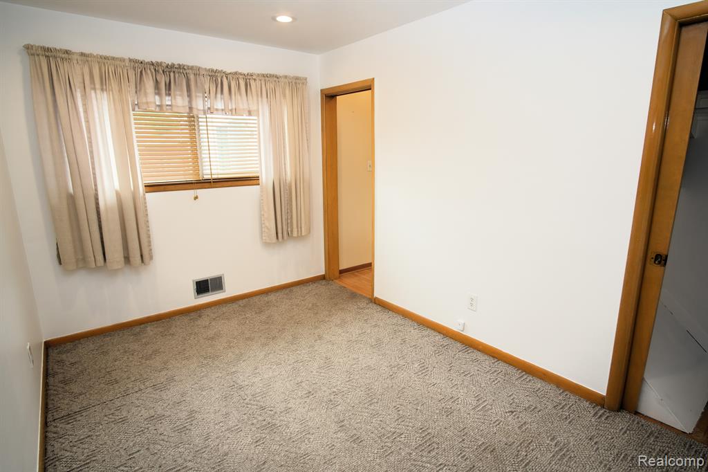 28116 Palmer Boulevard