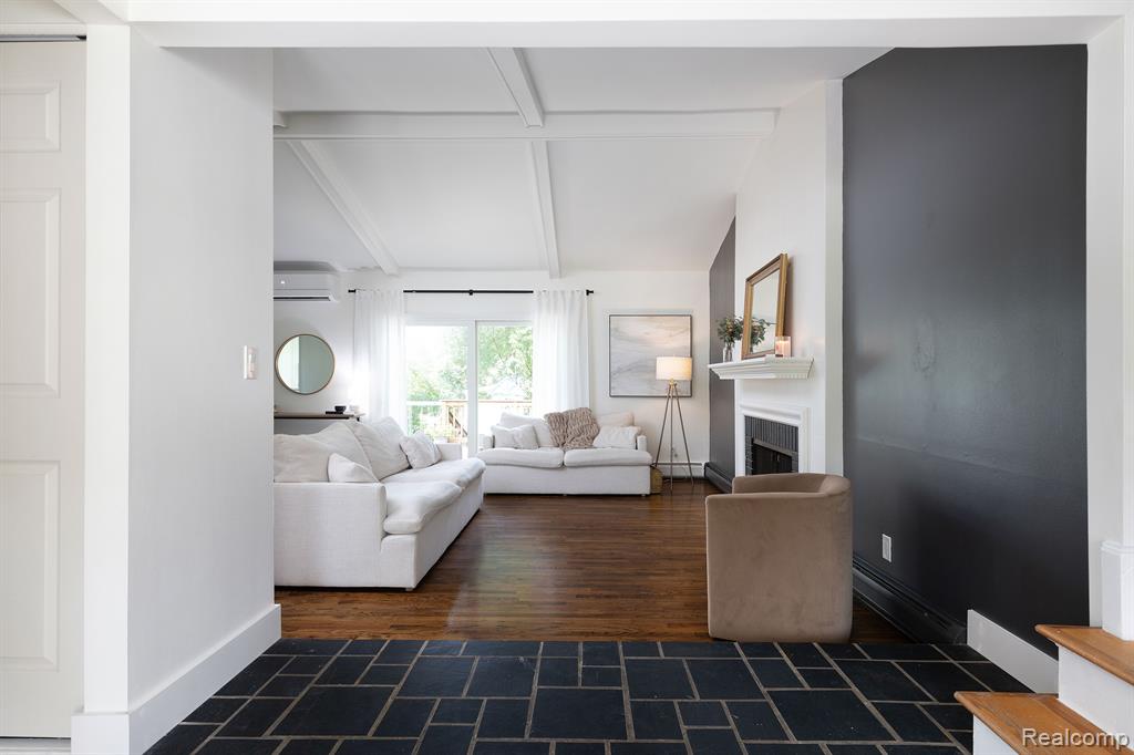 651 Sedgefield Drive