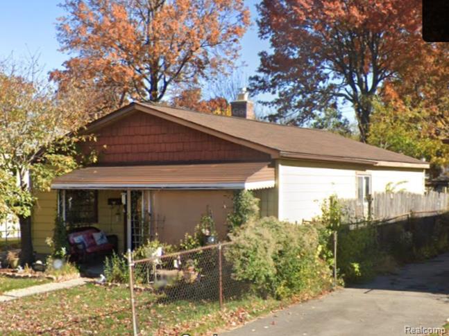 23344 Crossley Avenue