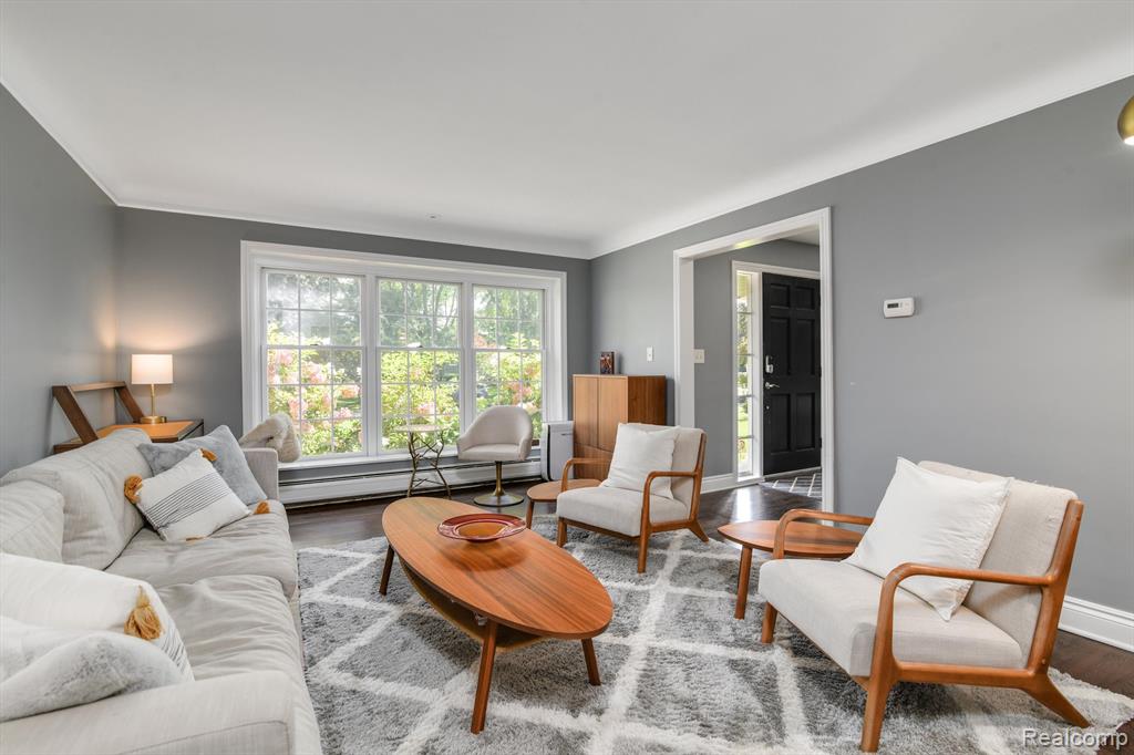 31961 Robinhood Drive