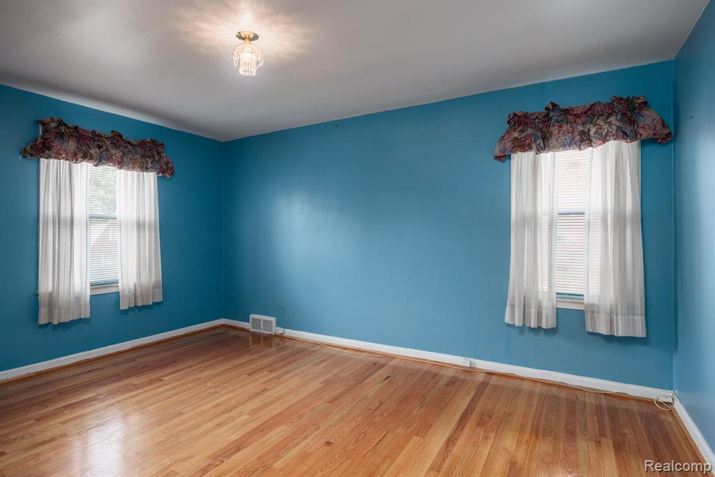 16636 Freeland Street