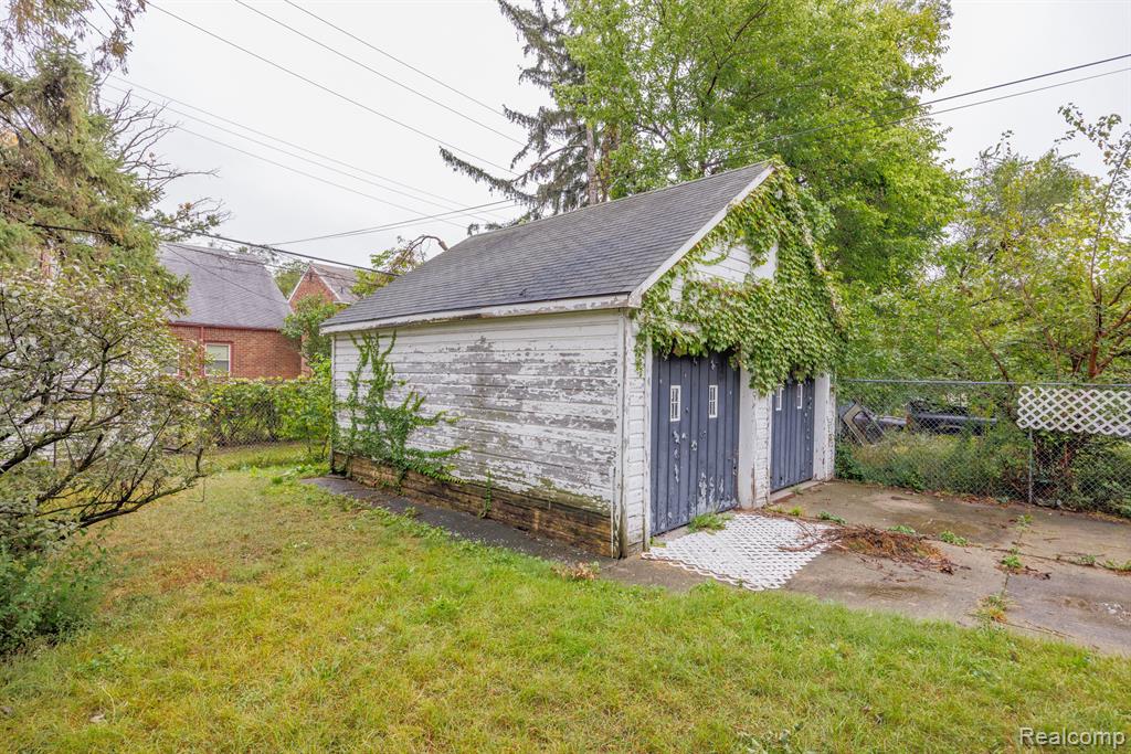 16636 Freeland Street