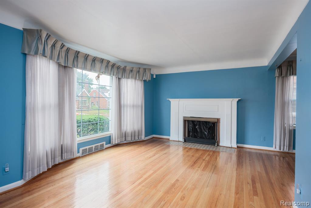 16636 Freeland Street