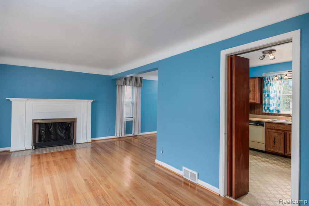 16636 Freeland Street