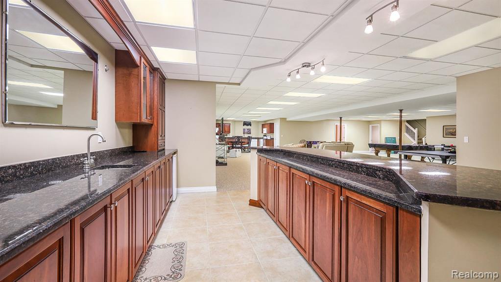 13453 Lakeview Drive