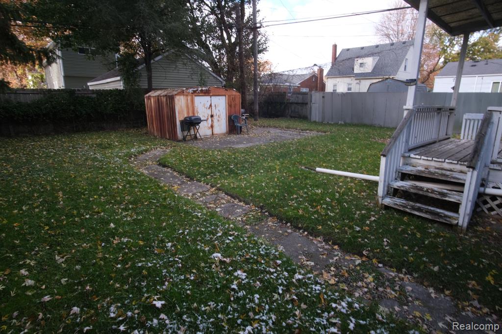 23835 Hazelwood Avenue