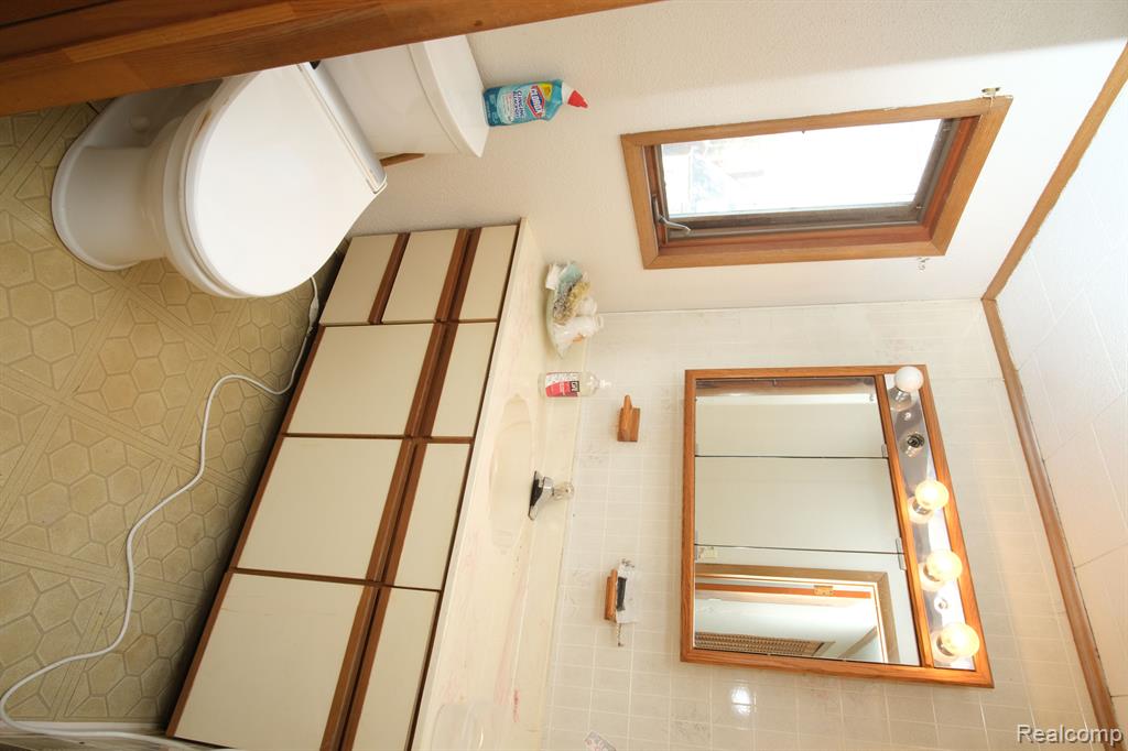 23835 Hazelwood Avenue