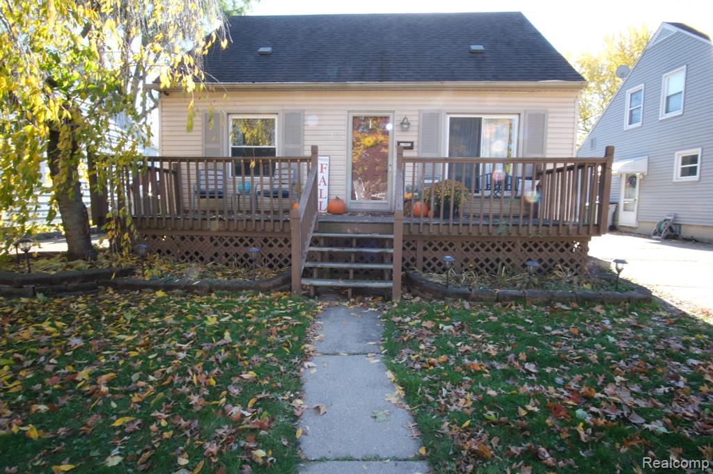 110 E Shevlin Avenue