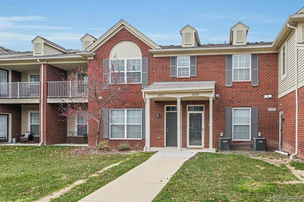 29785 Fox Run Circle