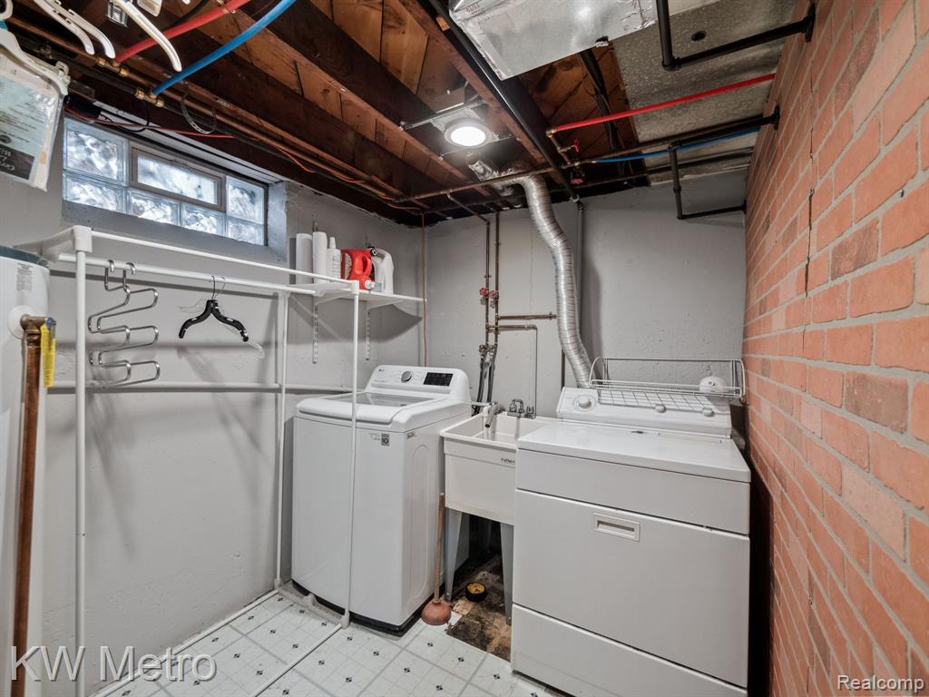 3128 N Ferris Avenue