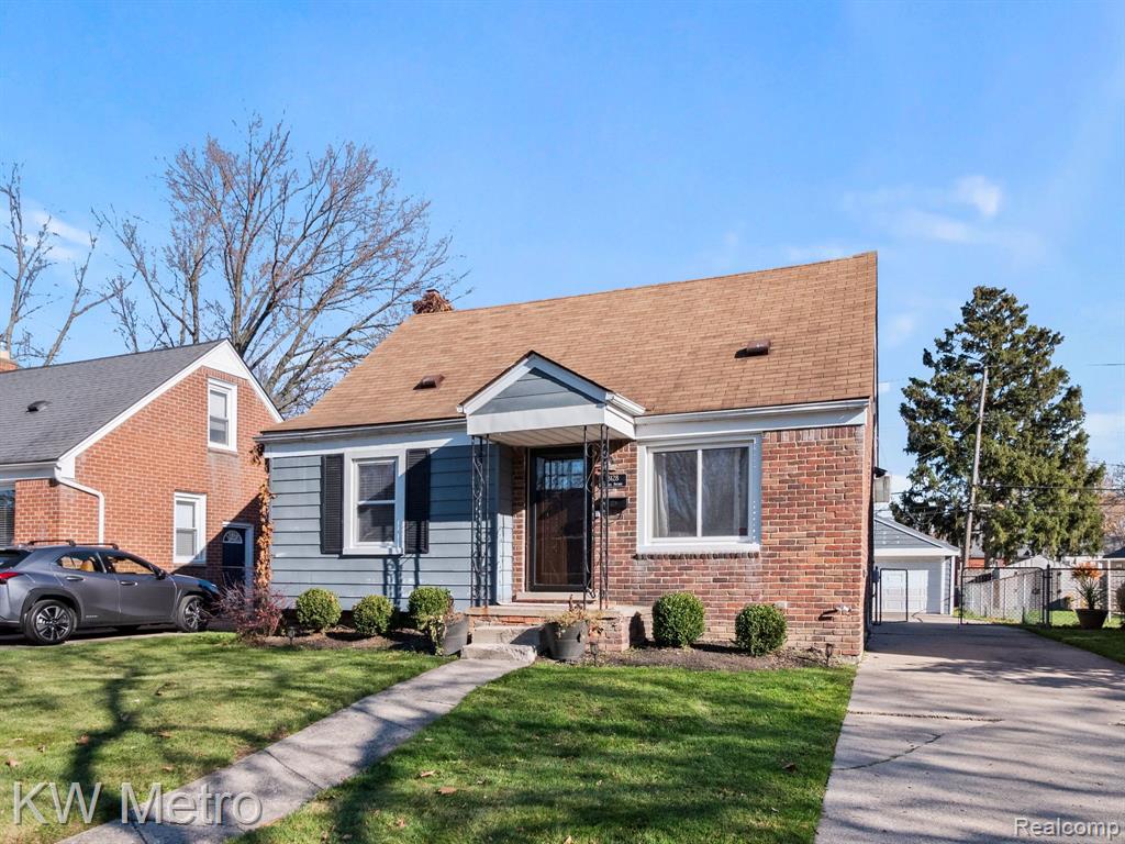 3128 N Ferris Avenue