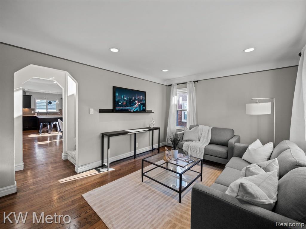 3128 N Ferris Avenue