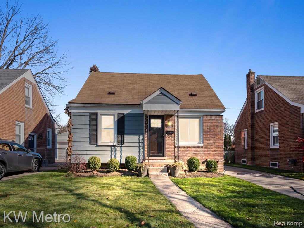 3128 N Ferris Avenue