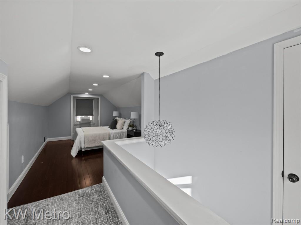 3128 N Ferris Avenue