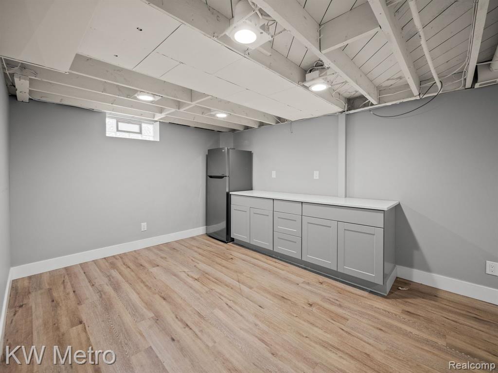 3128 N Ferris Avenue