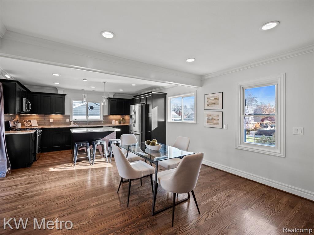 3128 N Ferris Avenue