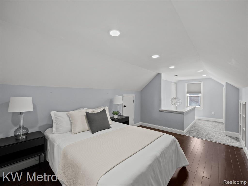 3128 N Ferris Avenue