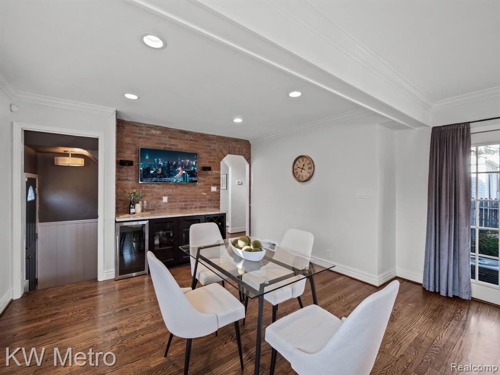 3128 N Ferris Avenue