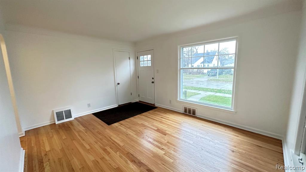 20656 Kingsville Street