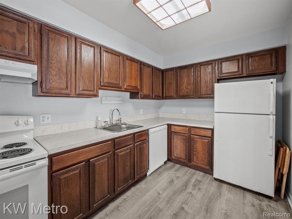 23823 Village House Drive # 6B