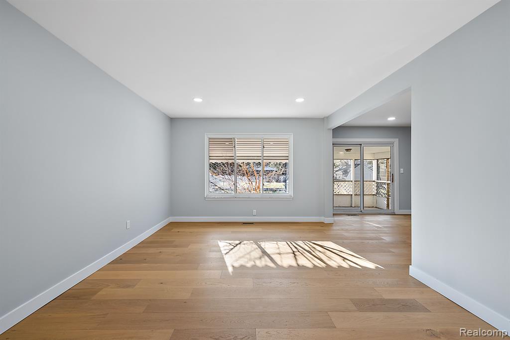 2170 Stratford Drive