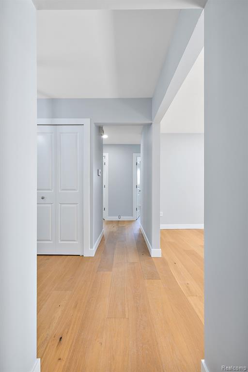 2170 Stratford Drive