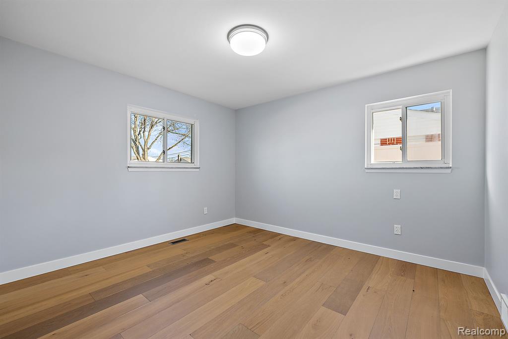 2170 Stratford Drive