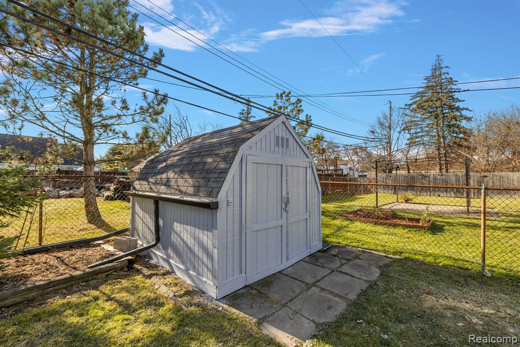 2170 Stratford Drive