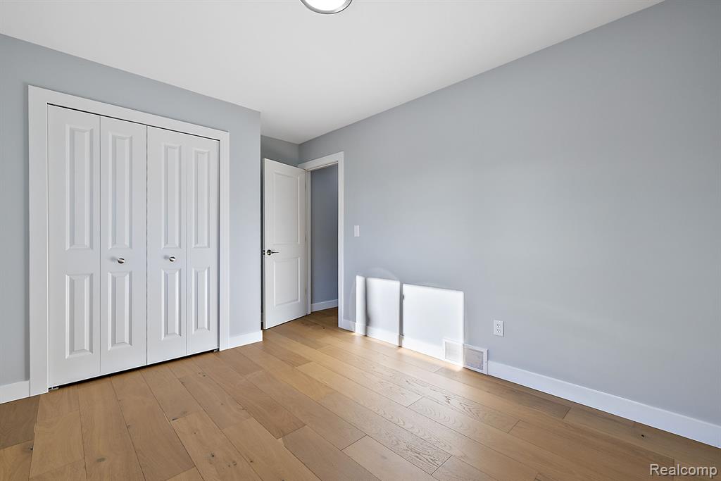 2170 Stratford Drive