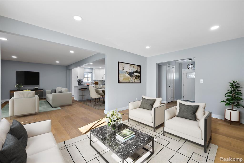 2170 Stratford Drive