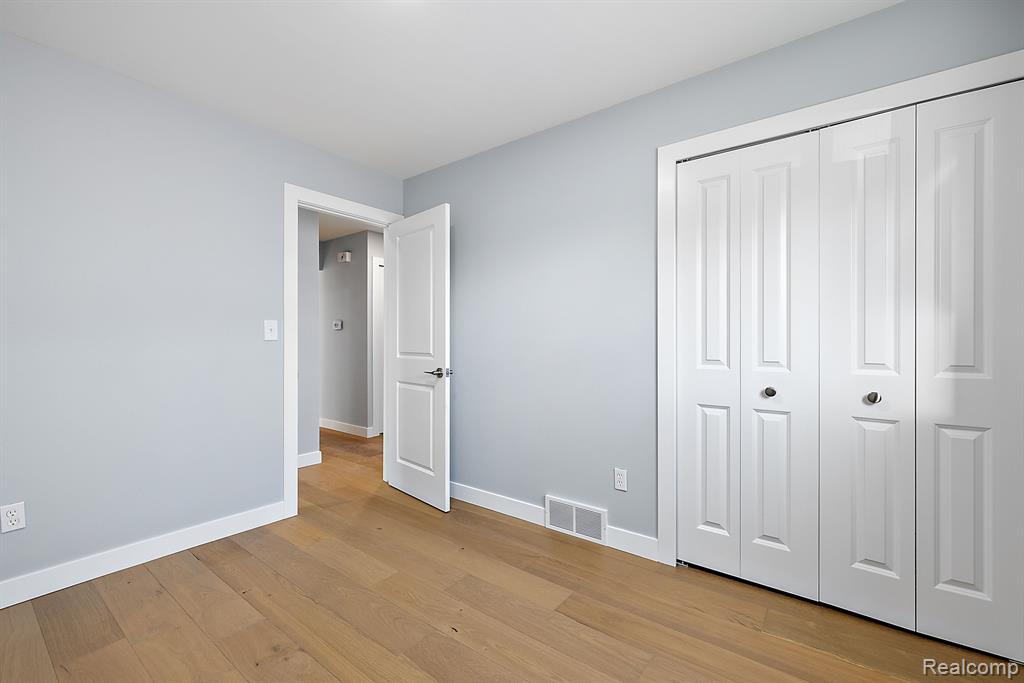 2170 Stratford Drive