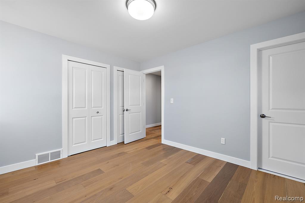 2170 Stratford Drive