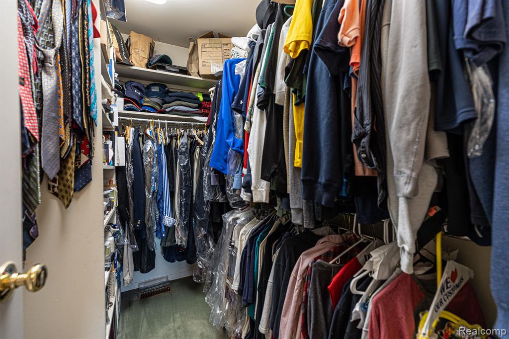 3890 Mountain Laurel Boulevard