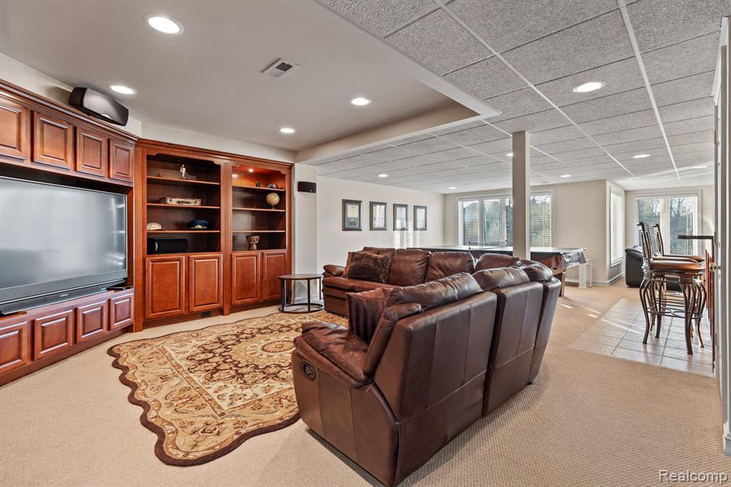 3890 Mountain Laurel Boulevard