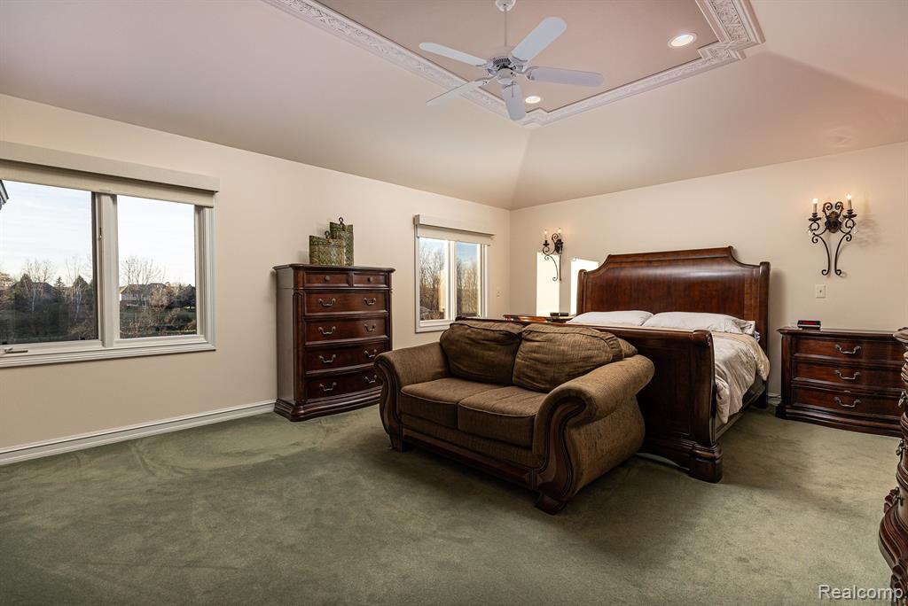 3890 Mountain Laurel Boulevard