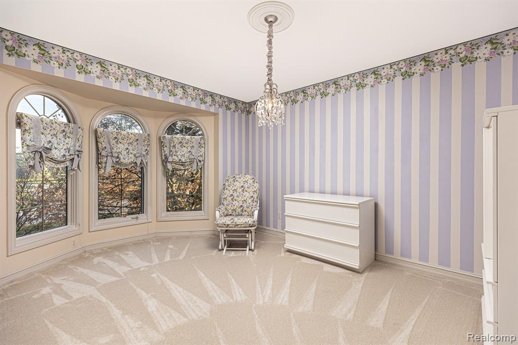 3890 Mountain Laurel Boulevard