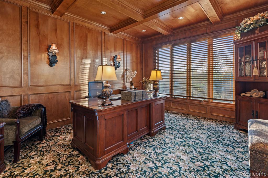 3890 Mountain Laurel Boulevard