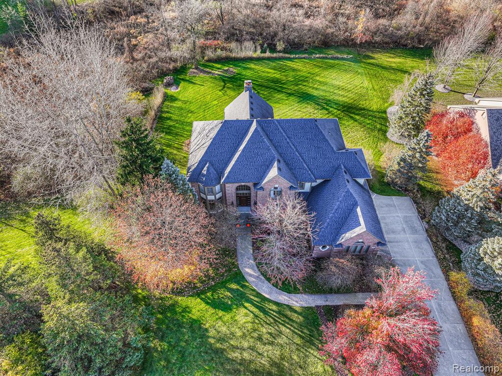 3890 Mountain Laurel Boulevard