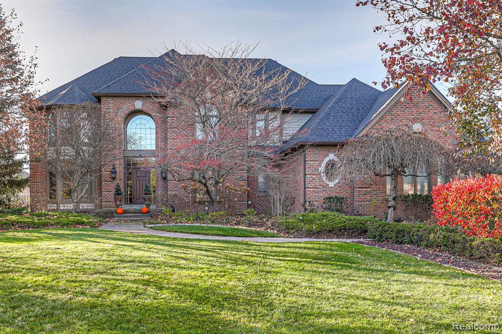 3890 Mountain Laurel Boulevard