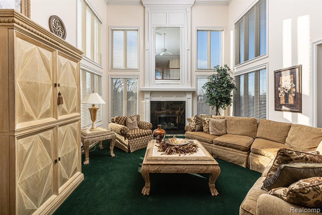 3890 Mountain Laurel Boulevard