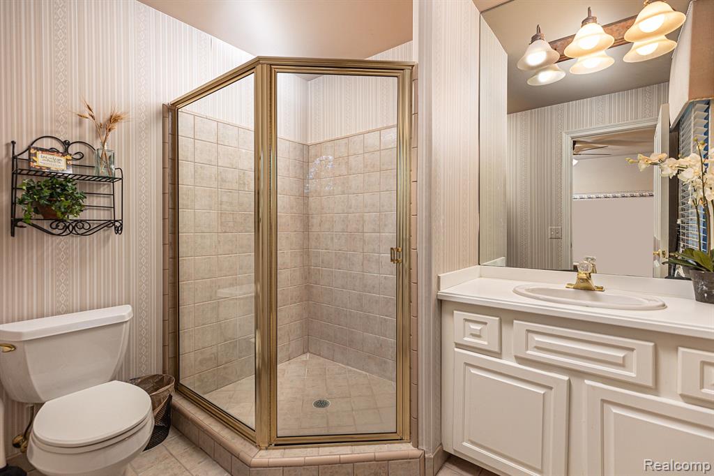 3890 Mountain Laurel Boulevard