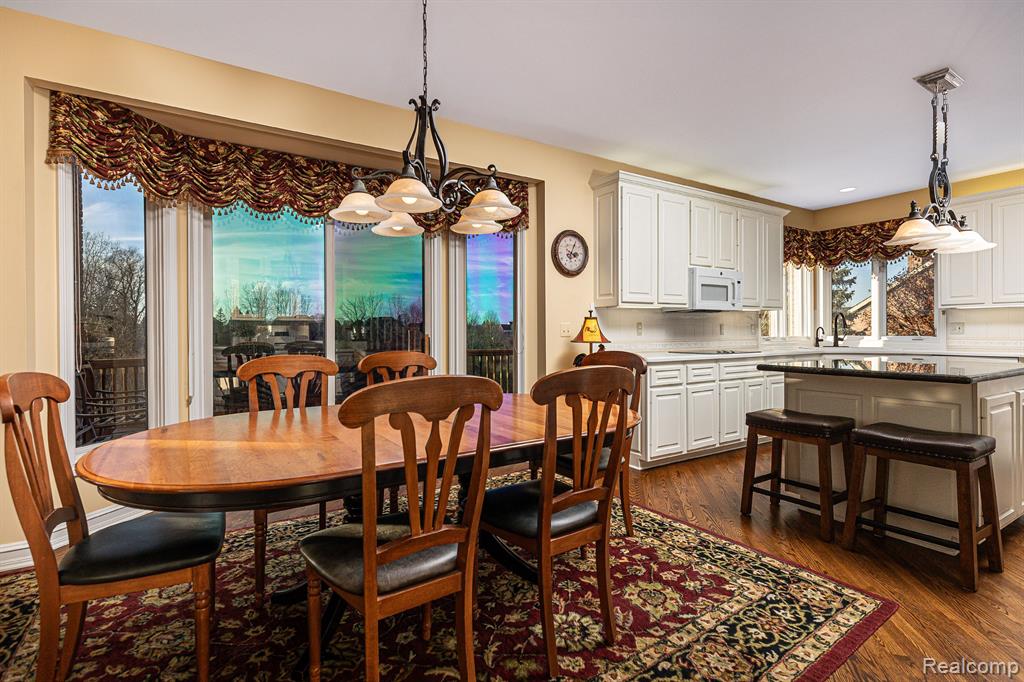 3890 Mountain Laurel Boulevard