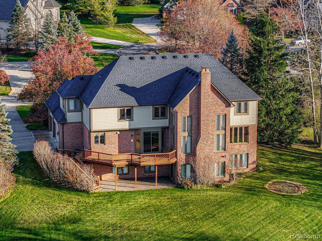 3890 Mountain Laurel Boulevard