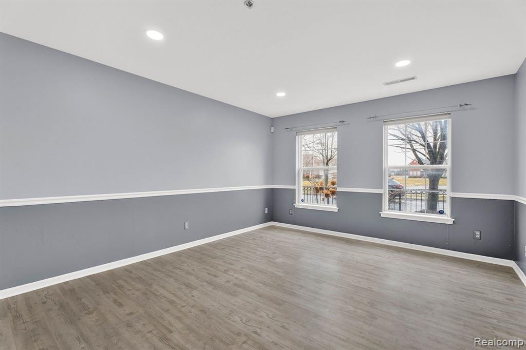 42849 Richmond Drive