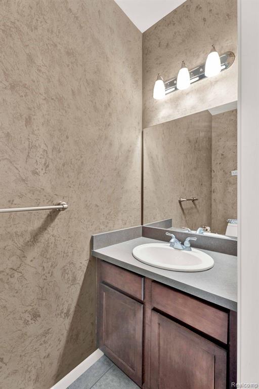 42849 Richmond Drive