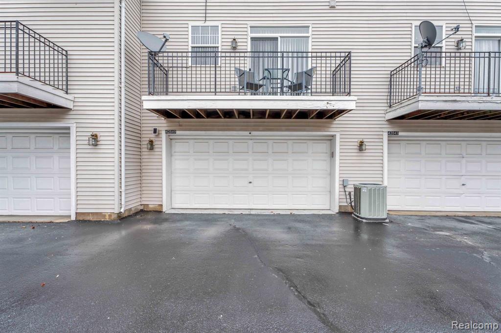 42849 Richmond Drive