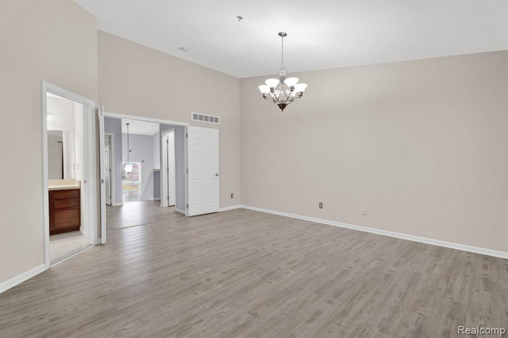 42849 Richmond Drive