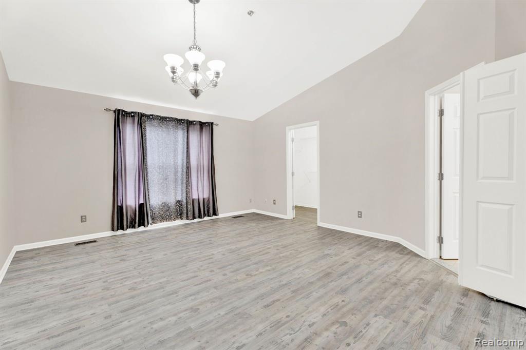 42849 Richmond Drive