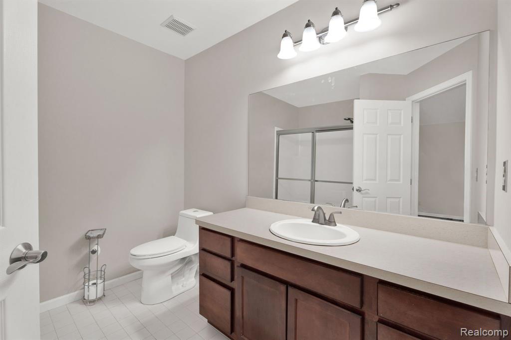 42849 Richmond Drive