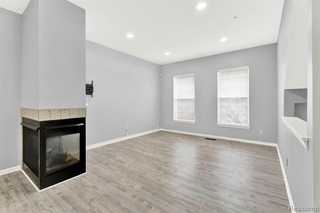 42849 Richmond Drive